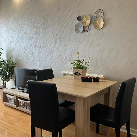 Apartment Delete 4 *